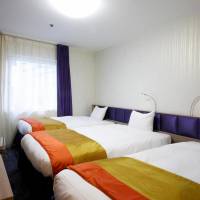 Twin Room with Extra Bed - Non-Smoking
