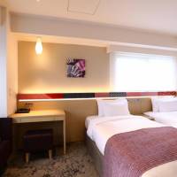 Twin Room - Female Only - Non-Smoking