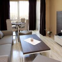 One-Bedroom Suite with Garden View