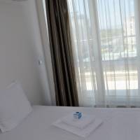Two-Bedroom Apartment with Balcony (5 Adults + 1 Child)