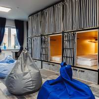 Bunk Bed in Mixed Dormitory Room