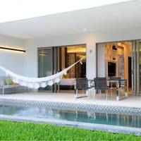 Junior Suite Swim Up