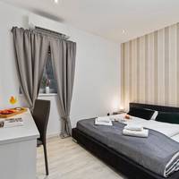 Queen Room with Spa Bath