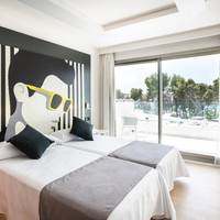 Superior Double or Twin Room with Sea View