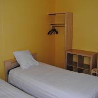 Family Room (2 Adults + 2 Children)