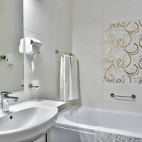 Deluxe Two-Bedroom Apartment with Balcony and Frontal Sea view (4 Adults) - Free Access to Aquapark and Action Park