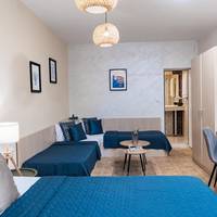 Deluxe Family Suite