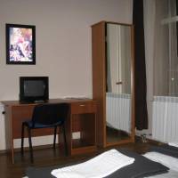 Twin Room with Shared Bathroom