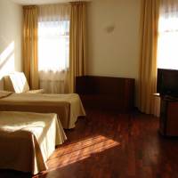Twin Room with Mountain View