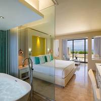 The Reserve Deluxe Lagoon View Suite