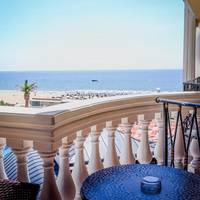 Studio with Sea View and Balcony