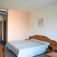 Room #109870609