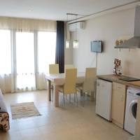 Apartment with 2 Bathrooms and Sea View