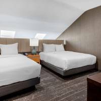 Queen Suite with Two Queen Beds - Non-Smoking