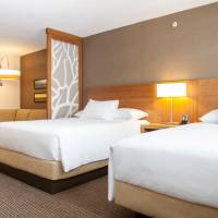 Queen Room with Marina View