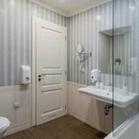 Double Room with Balcony and Sea View (2 Adults + 1 Child) - Free Beach Access