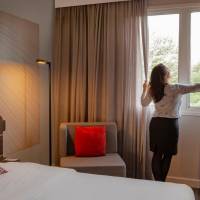 Superior Room with 1 Queen Bed