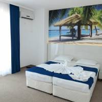 One-Bedroom Apartment with Balcony (2 Adults + 1 Child) 