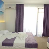 Twin/Double Room with Balcony (2 Adults)