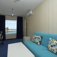 One-Bedroom Apartment with Sea View (2 Adults)