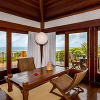 Master Triple Suite with Sea View and Spa Bath