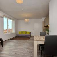One-Bedroom Apartment with Balcony (3 Adults)