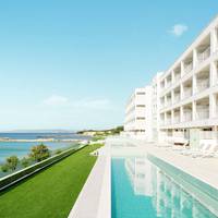 Two-Bedroom Apartment with Free Private Shared Pool (3 Adults)