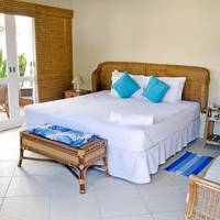 Deluxe Suite with Spa Bath
