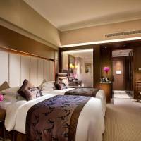 Luxury Twin Room with River View 