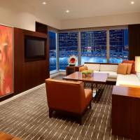 Grand Executive Fountain View Suite
