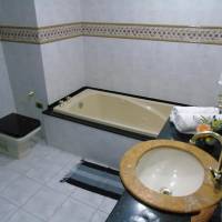 Triple Room with Private Bathroom