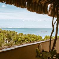Deluxe Room with Side Sea View