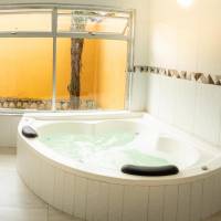 Deluxe Suite with Spa Bath