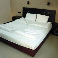 One-Bedroom Suite with Balcony