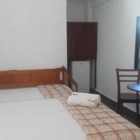 Basic Triple Room
