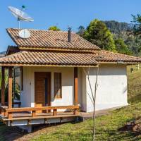 Chalet with Spa Bath with Mountain View