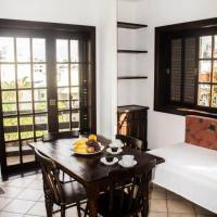 Double Suite (Hill Front View)