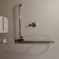 King Room with Roll-In Shower - Disability Access