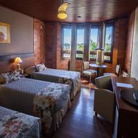 Deluxe Room (3 persons)