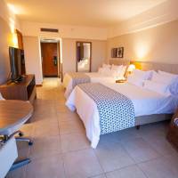 Deluxe Room (2 Adult + 2 Child)
