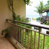 Double Room with Balcony and Partial Sea View