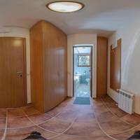 Studio (3 Adults)