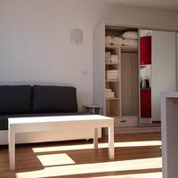 Studio (2 Adults)