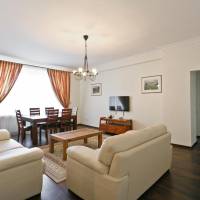 Two-Bedroom Apartment - Nezavisimosti 12