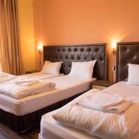 Junior Suite (3 Adults) with Free Parking