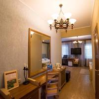 King Studio with Sofa Bed