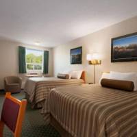 Queen Room with Two Queen Beds - Non-Smoking