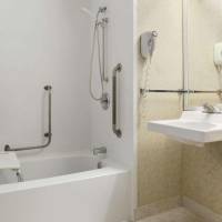 King Room - Disability Access/Non-Smoking