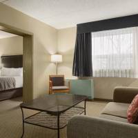 One-Bedroom King Suite - Non-Smoking