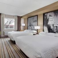 Deluxe Queen Room with Two Queen Beds - Non-Smoking